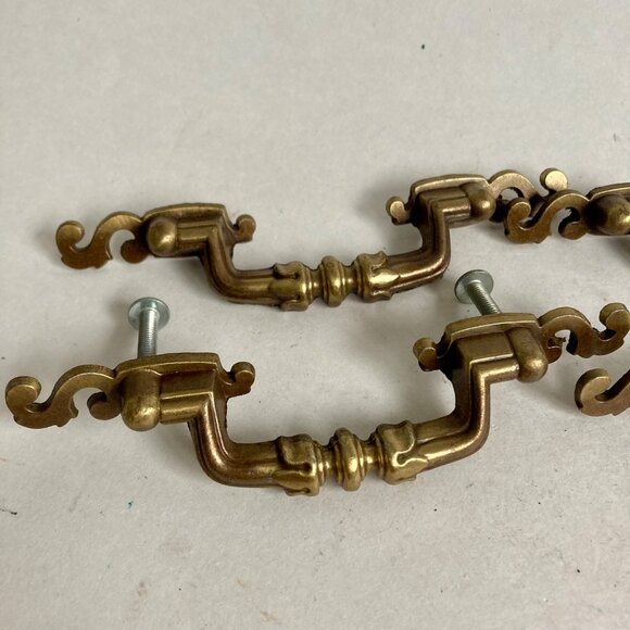Lot 4 Vintage Drawer Pulls Retro MCM Brass? Handles - Picture 3 of 5